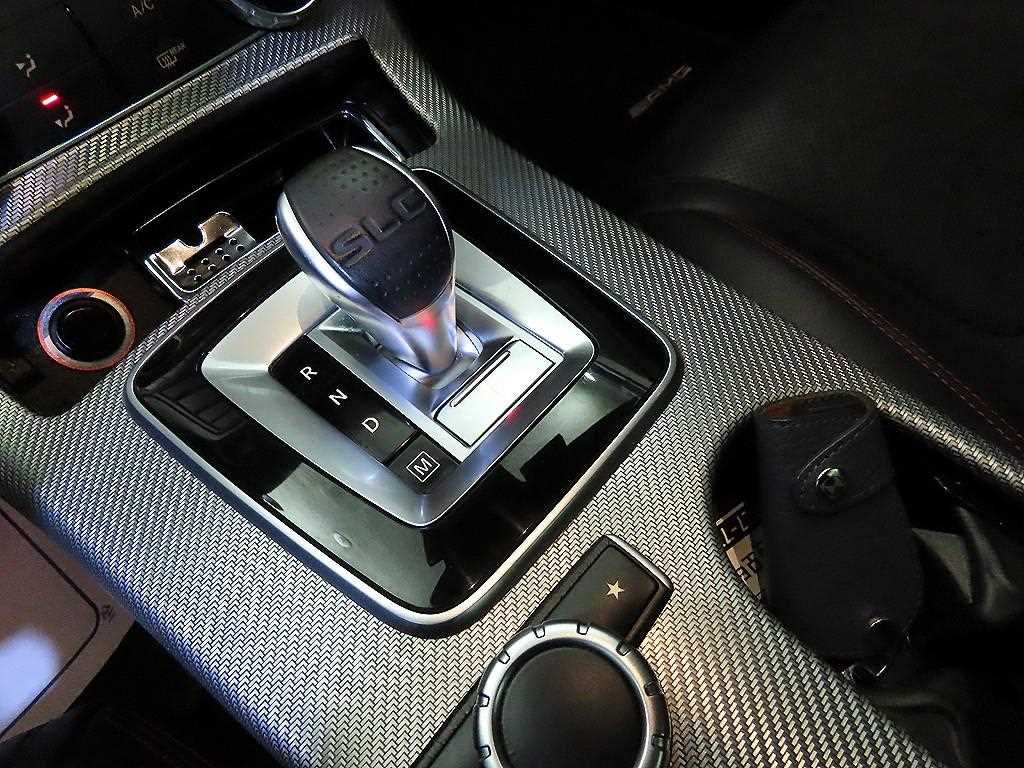 Mercedes Benz SLC Class 2017 Negro - Importación desde Corea - HF Imports Iquique - Foto 17