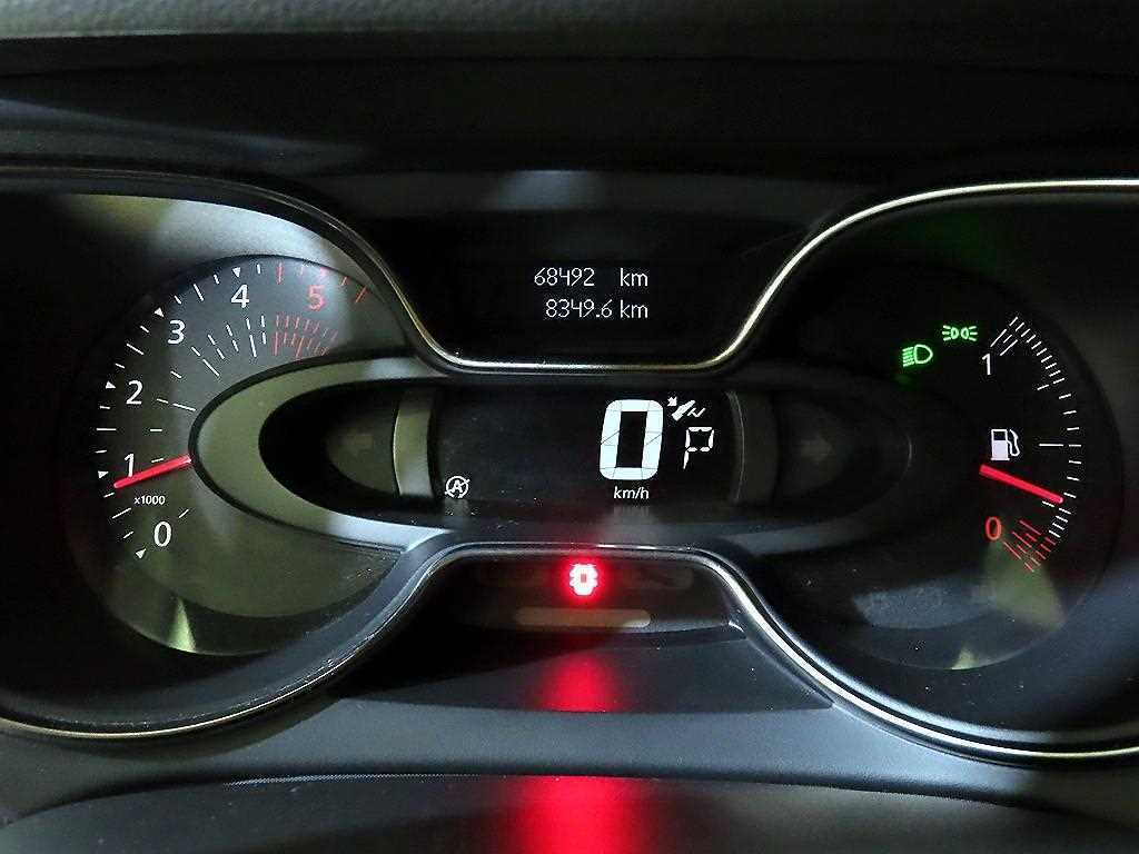 SAMSUNG QM3 - Vista 9