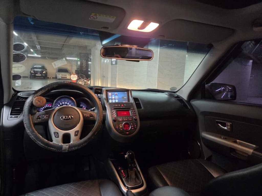 KIA Soul - Vista 8