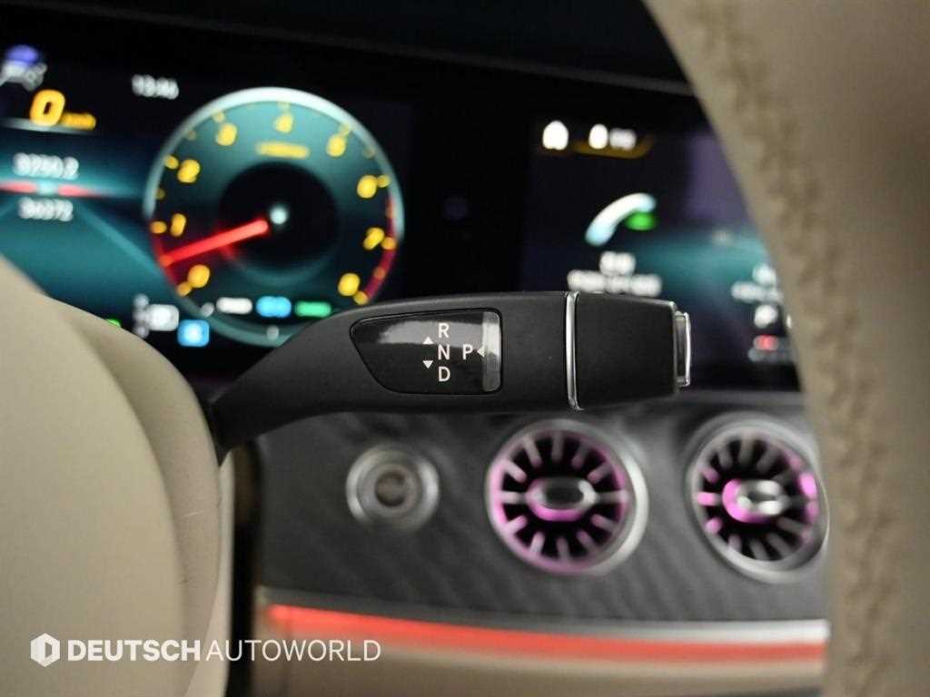 Mercedes Benz E class - Vista 9