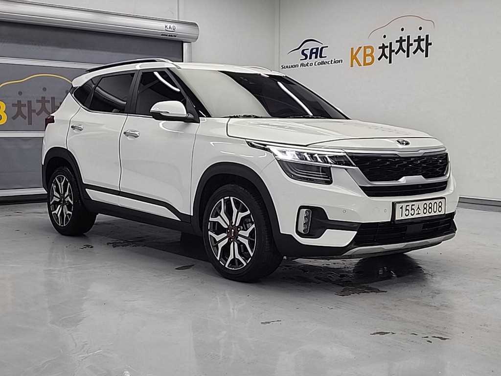 KIA Seltos - Vista 4