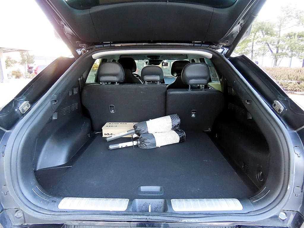 KIA EV6 2023 Negro - Importación desde Corea - HF Imports Iquique - Foto 17