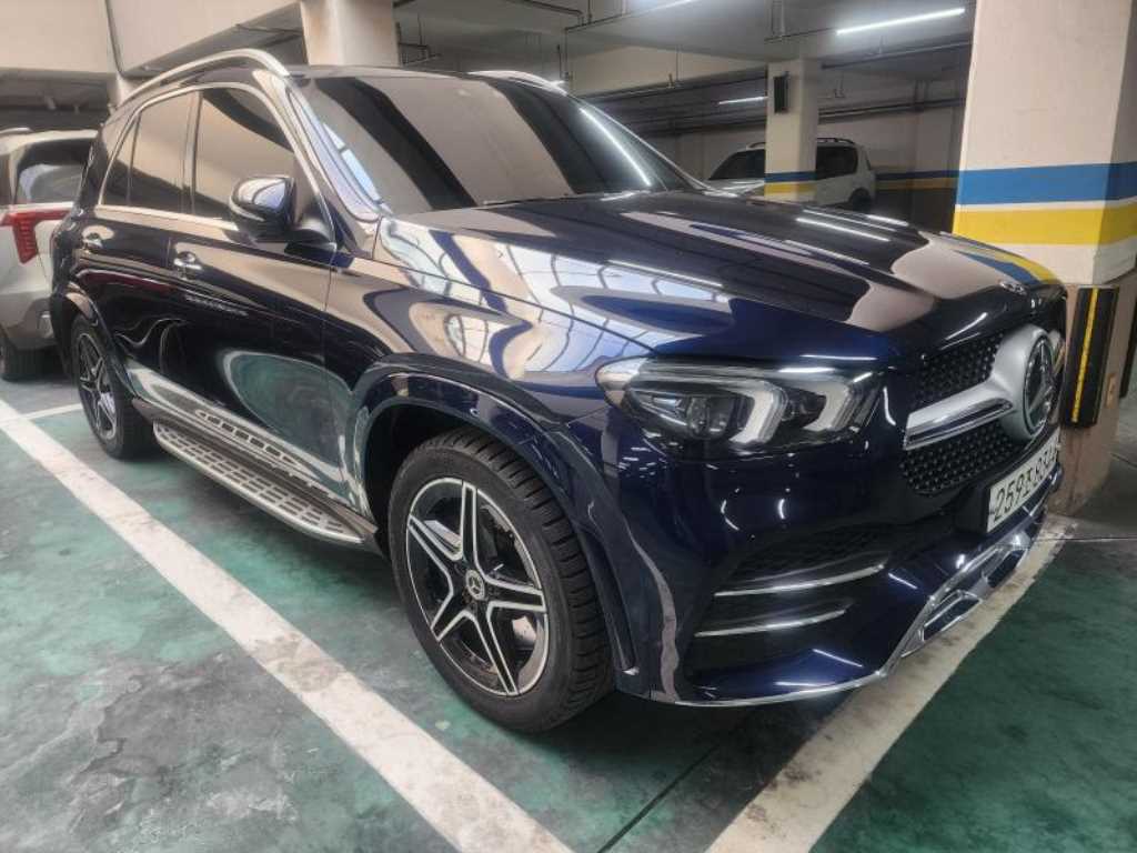 Mercedes Benz GLE Class - Vista 2