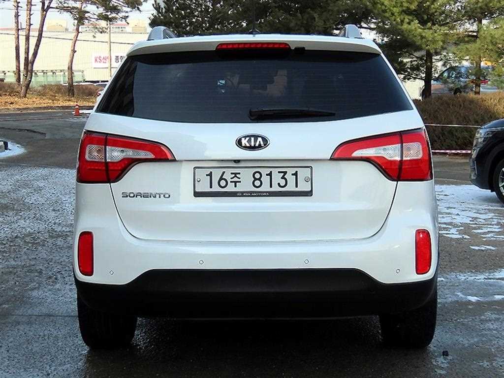 KIA Sorento - Vista 4
