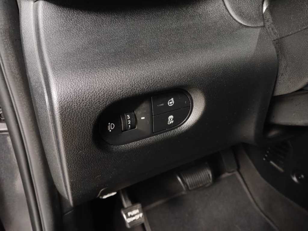 HYUNDAI Casper - Vista 12