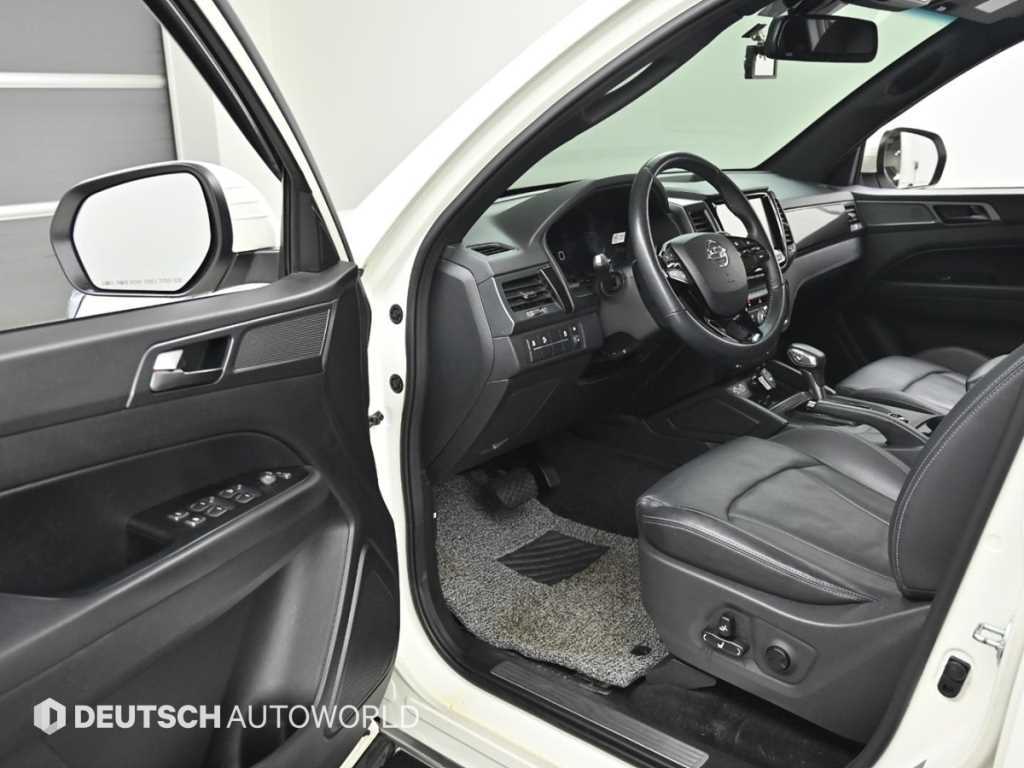 Ssangyong Rexton - Vista 11