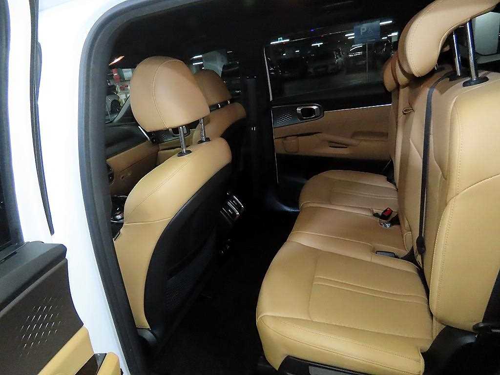 KIA Sorento - Vista 7