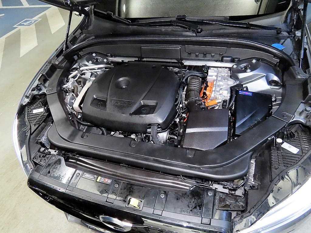 Volvo XC60 2021 Gris - Importación desde Corea - HF Imports Iquique - Foto 19