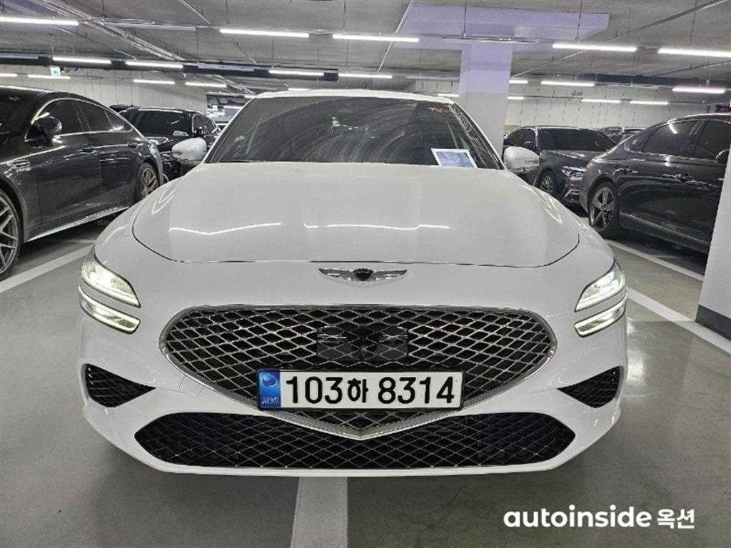 Genesis G70 2022 Blanco - Importación desde Corea - HF Imports Iquique - Foto 1
