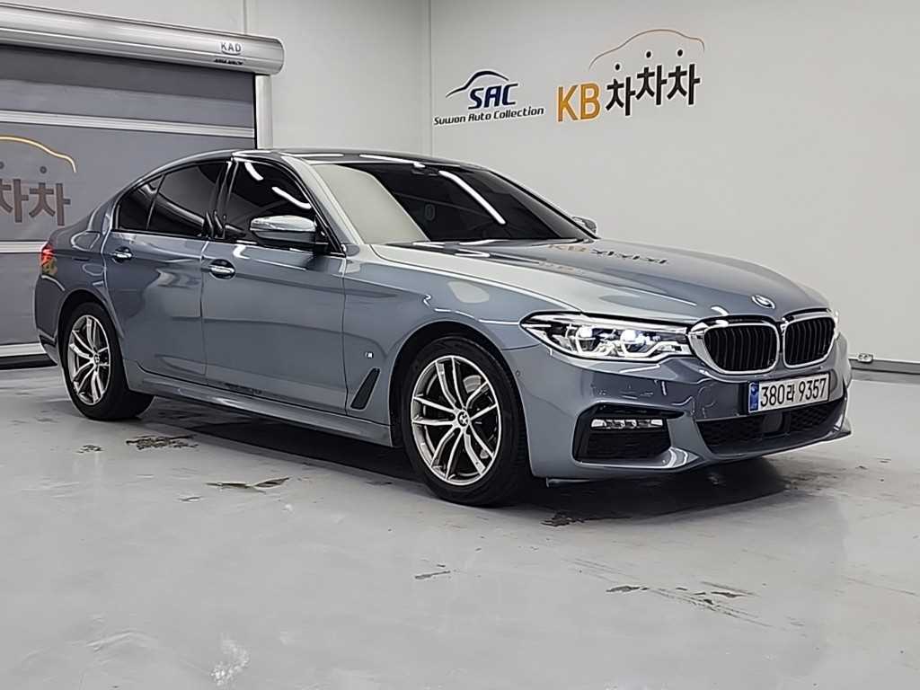BMW 5 Series - Vista 4