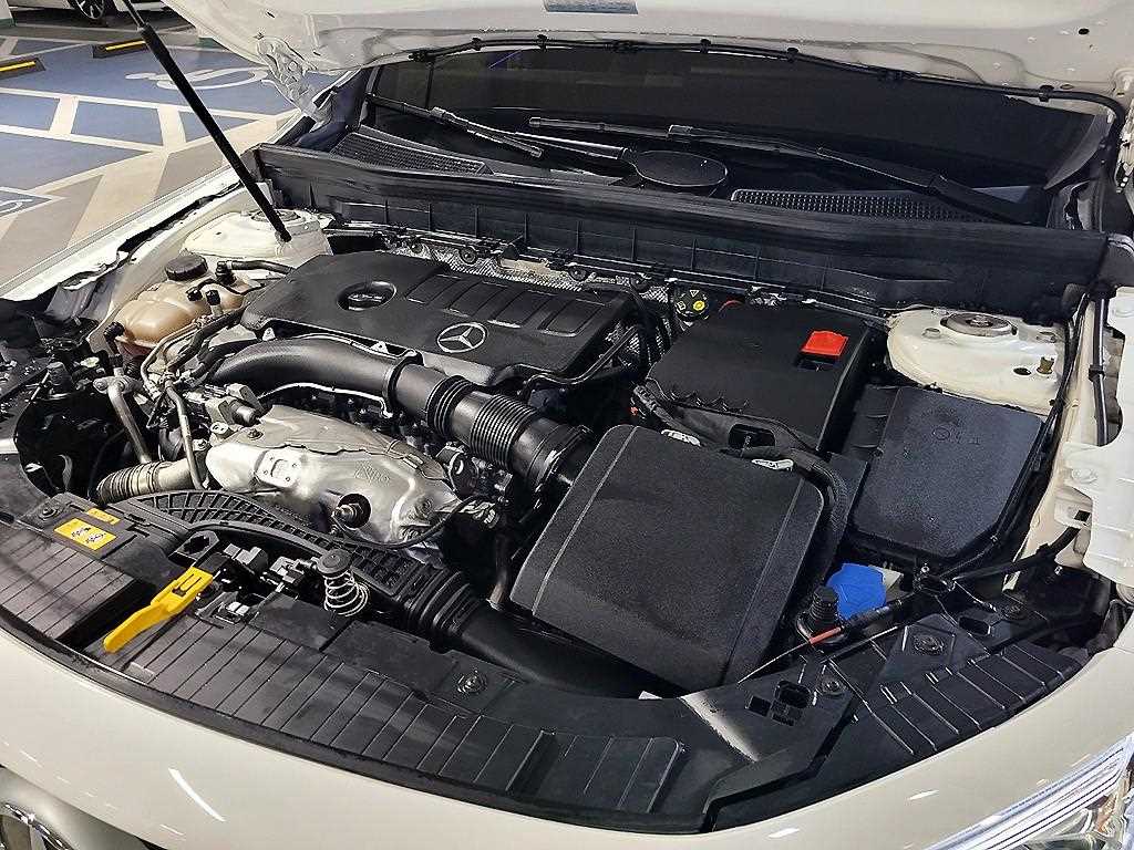 Mercedes Benz GLB Class 2021 Blanco - Importación desde Corea - HF Imports Iquique - Foto 19