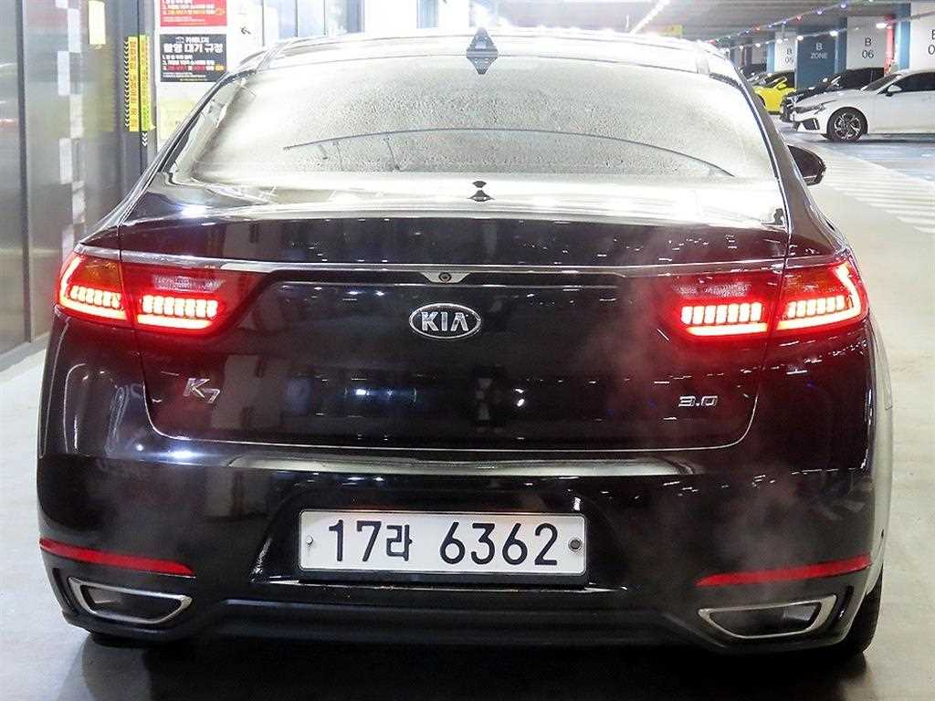 KIA K7 - Vista 5