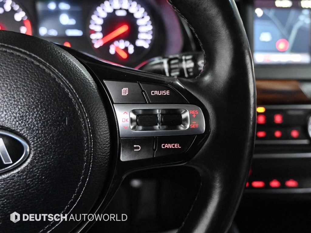 KIA K7 2016 Negro - Importación desde Corea - HF Imports Iquique - Foto 17