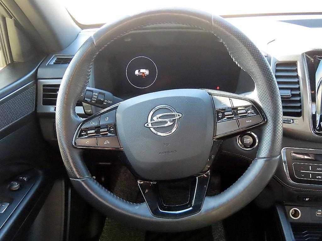 Ssangyong Rexton - Vista 8