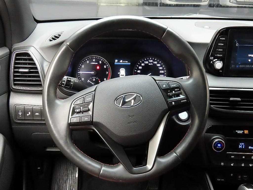 HYUNDAI Tucson - Vista 8