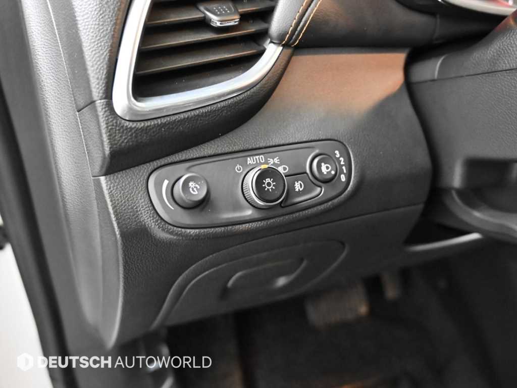 Chevrolet Trax 2019 Blanco - Importación desde Corea - HF Imports Iquique - Foto 16