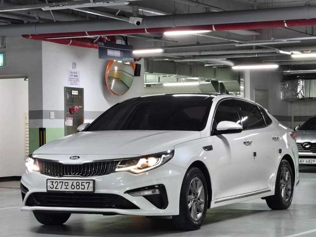 KIA K5 2019 Blanco - Importación desde Corea - HF Imports Iquique - Foto 1