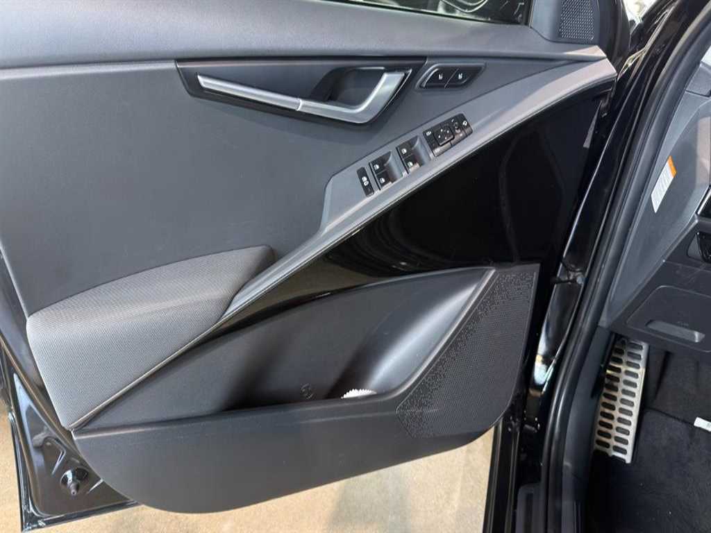 KIA Niro 2022 Negro - Importación desde Corea - HF Imports Iquique - Foto 15