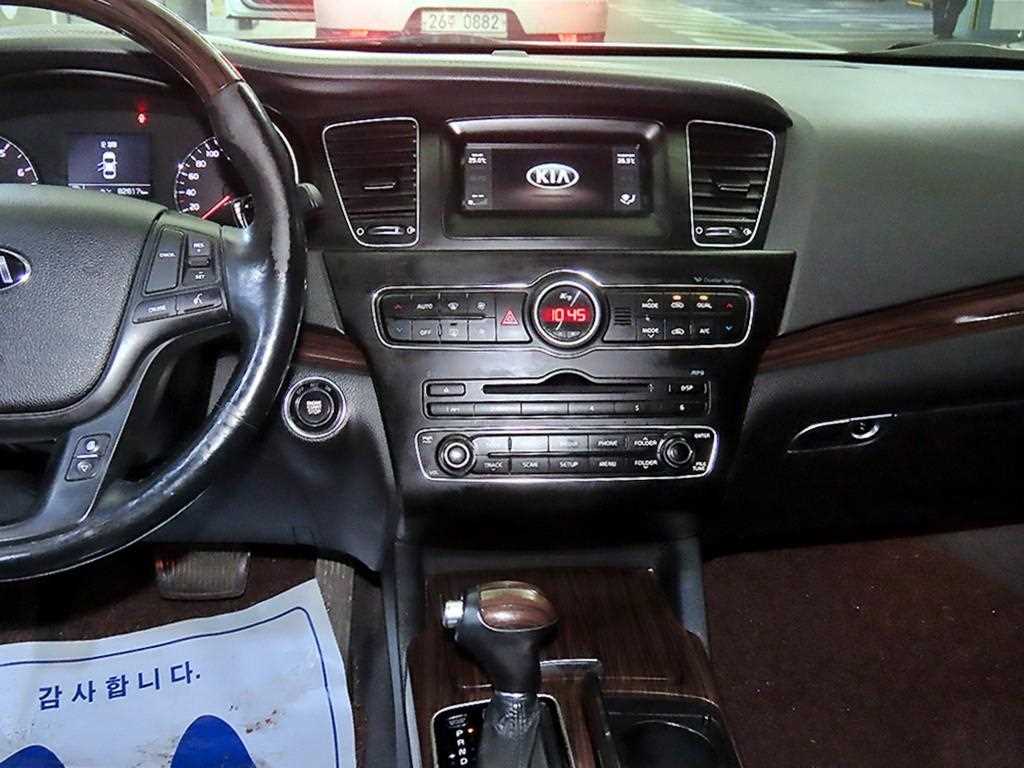 KIA K7 - Vista 11