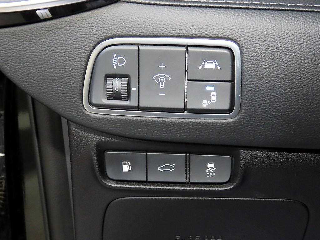 HYUNDAI Grandeur 2019 Negro - Importación desde Corea - HF Imports Iquique - Foto 16