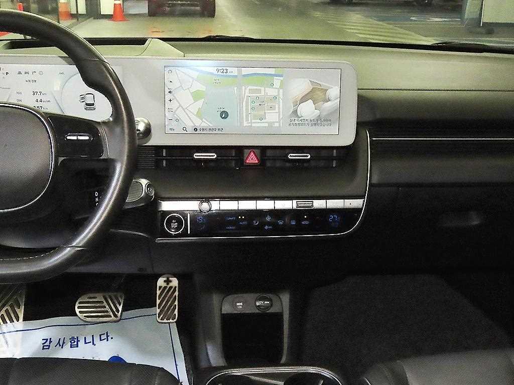 HYUNDAI Ioniq 5 - Vista 11