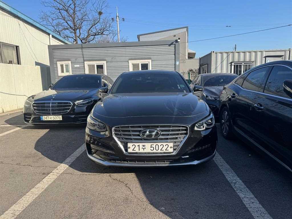 HYUNDAI Grandeur 2018 Negro - Importación desde Corea - HF Imports Iquique - Foto 1