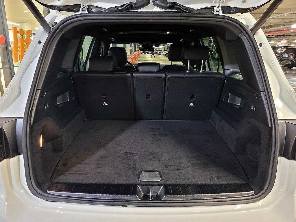 Mercedes Benz GLB Class 2021 Blanco - Importación desde Corea - HF Imports Iquique - Foto 18