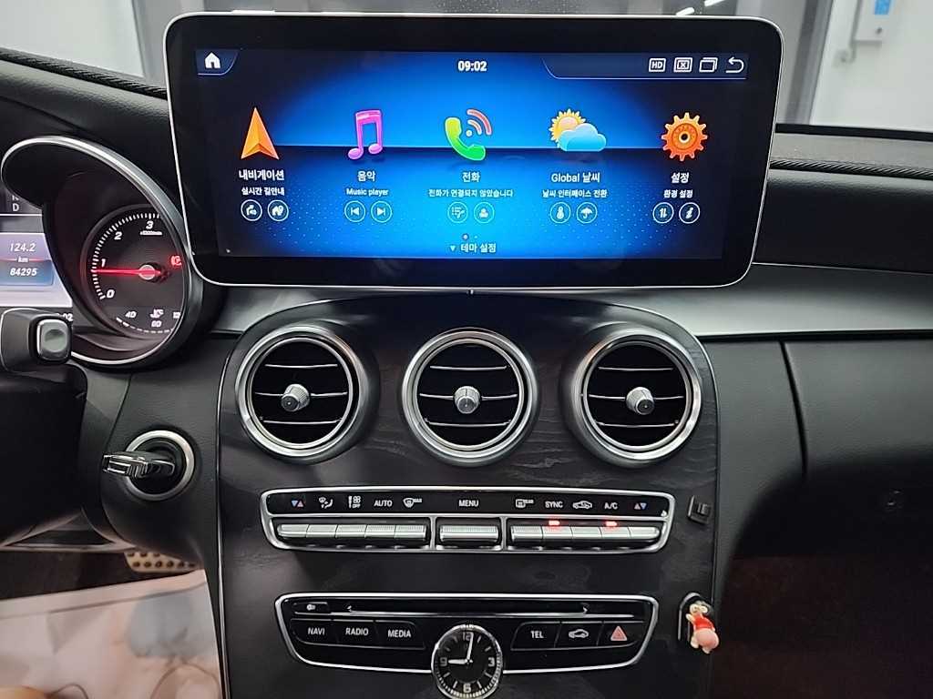 Mercedes Benz C Class - Vista 10