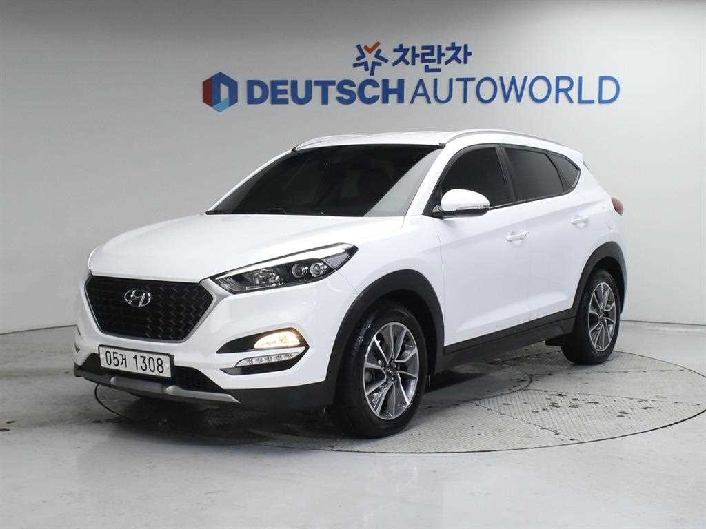 HYUNDAI Tucson 2018 Blanco - Importación desde Corea - HF Imports Iquique - Foto 1
