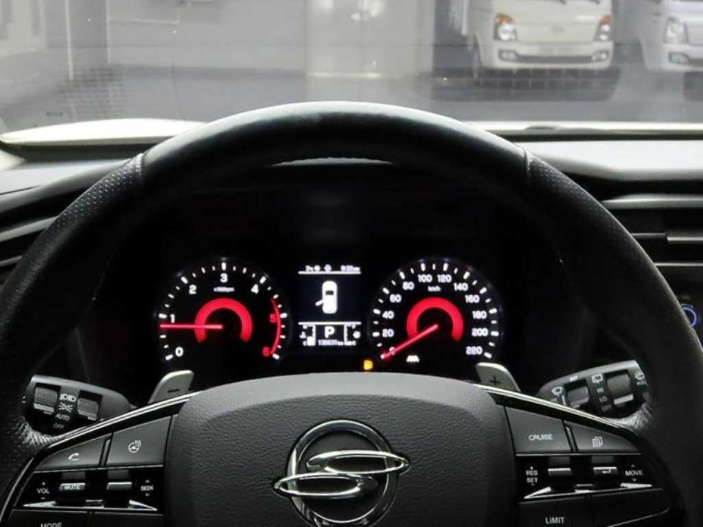 Ssangyong Korando - Vista 6