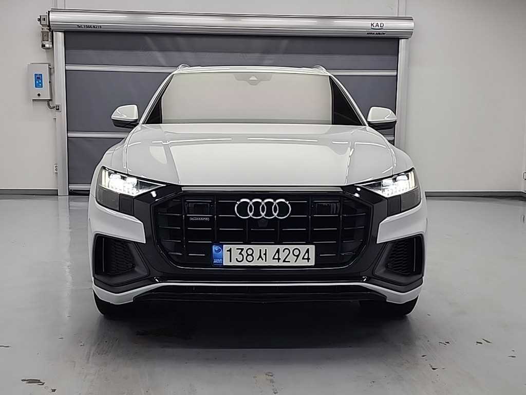 Audi Q8 - Vista 2