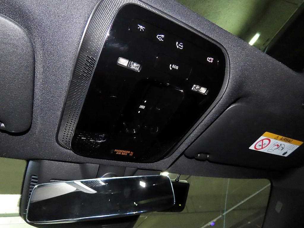 Mercedes Benz E class - Vista 6