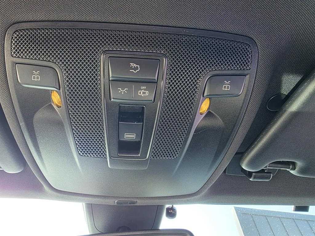 Mercedes Benz A Class 2015 Plateado - Importación desde Corea - HF Imports Iquique - Foto 17