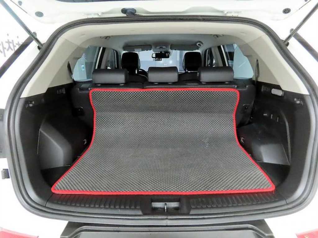 Ssangyong Korando - Vista 5