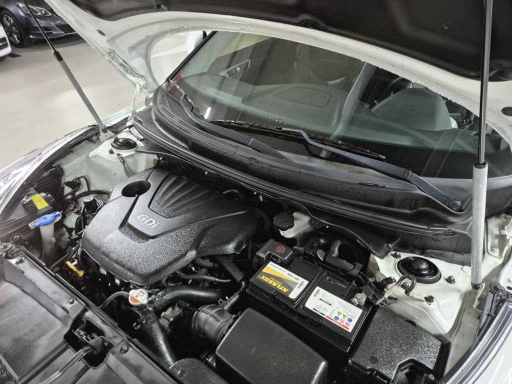 HYUNDAI Veloster 2014 Blanco - Importación desde Corea - HF Imports Iquique - Foto 20