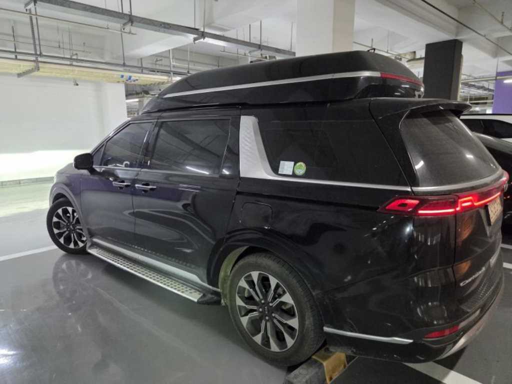 KIA Carnival - Vista 3