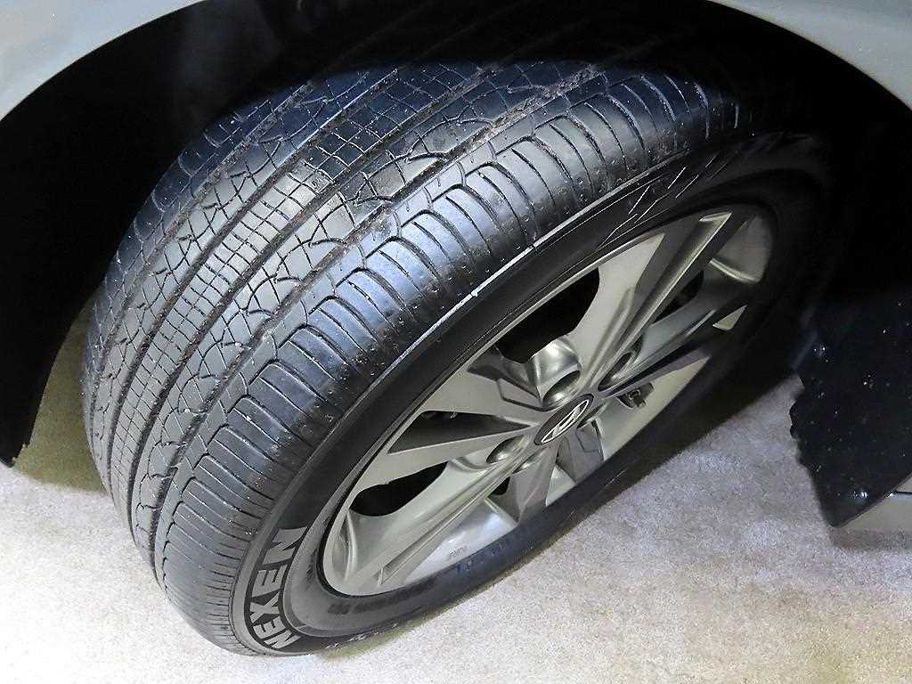 HYUNDAI Avante 2016 Gris - Importación desde Corea - HF Imports Iquique - Foto 20