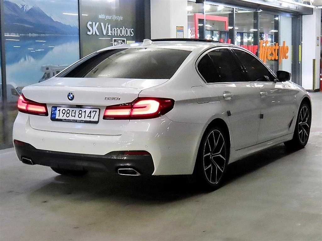 BMW 5 Series - Vista 4