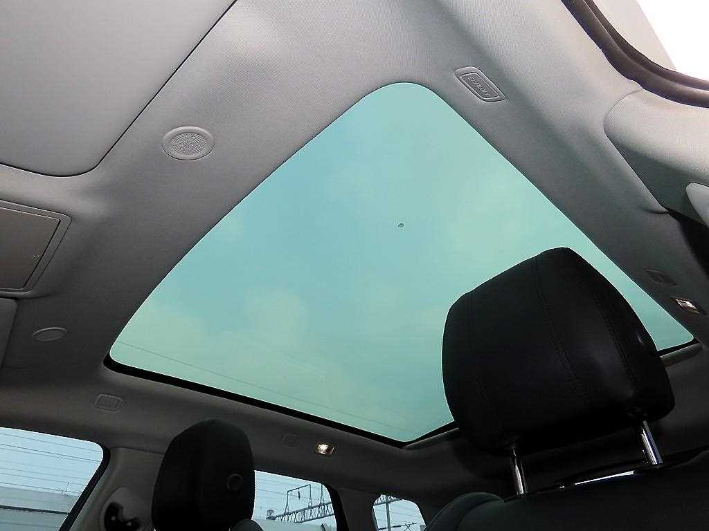 Land Rover Range Rover Bike 2021 Blanco - Importación desde Corea - HF Imports Iquique - Foto 16