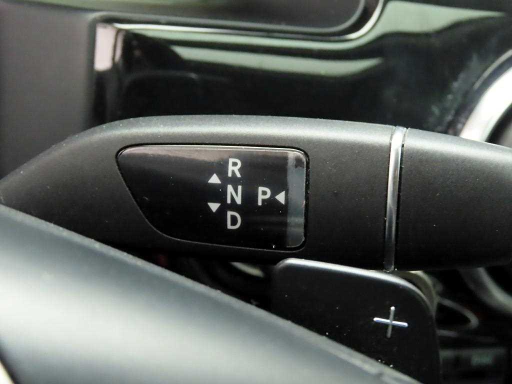 Mercedes Benz GLK Class - Vista 10