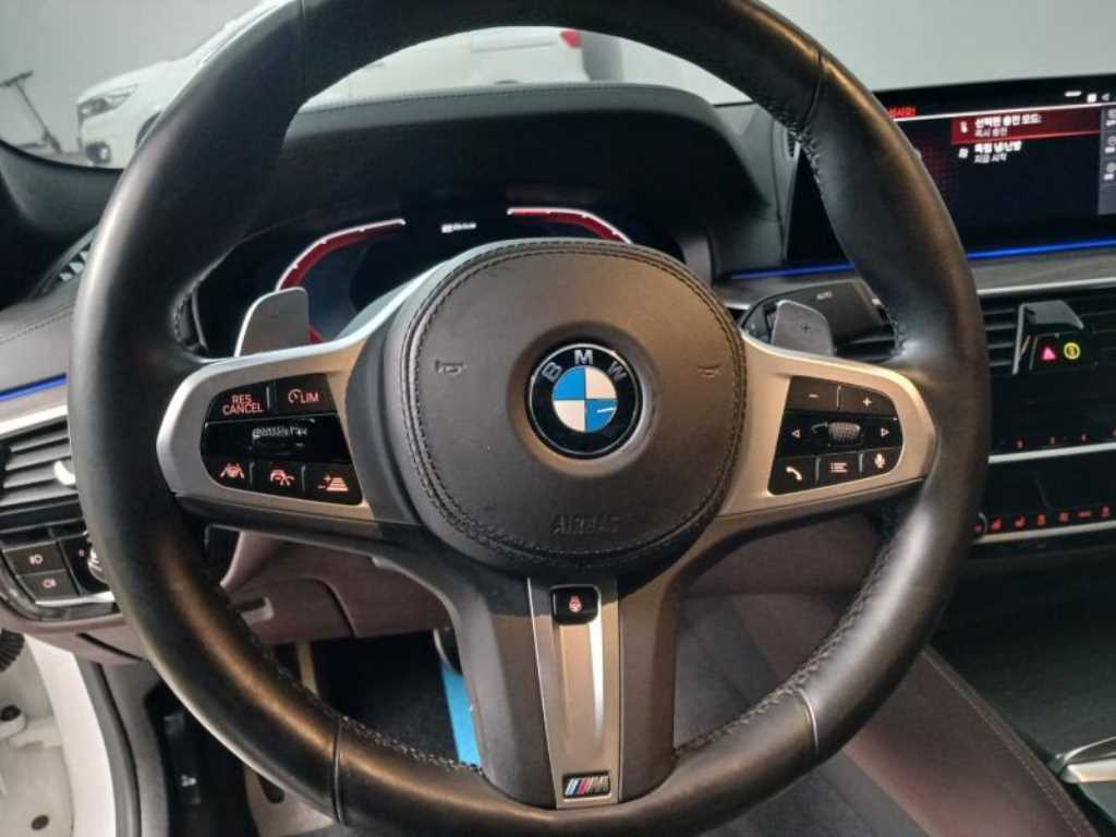 BMW 5 Series - Vista 12