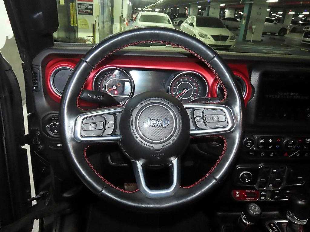 Jeep Gladiator - Vista 8