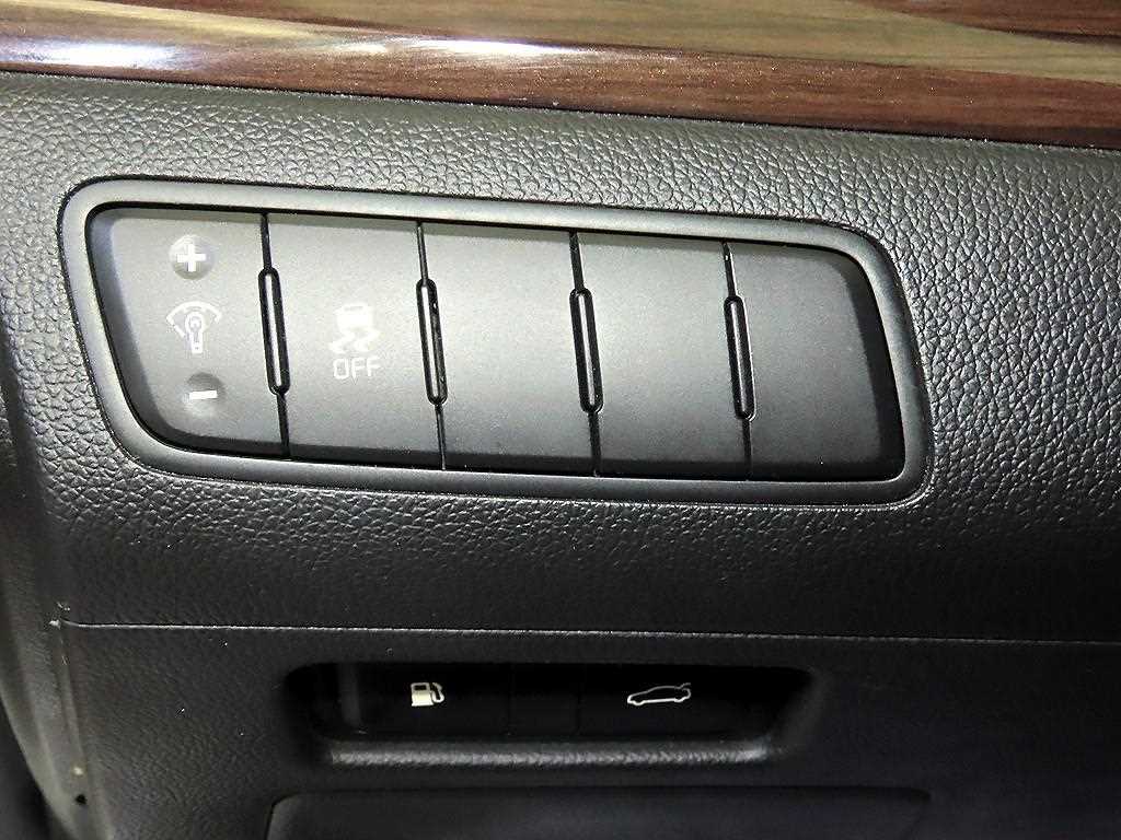 KIA K7 2015 Blanco - Importación desde Corea - HF Imports Iquique - Foto 14