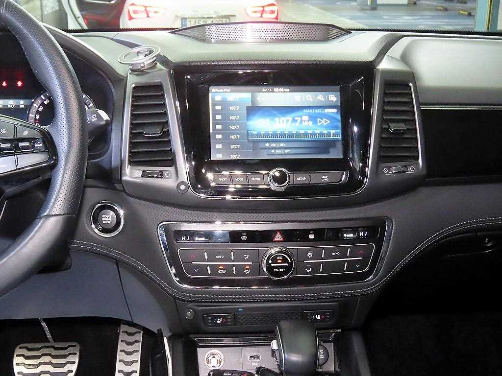 Ssangyong Rexton - Vista 11