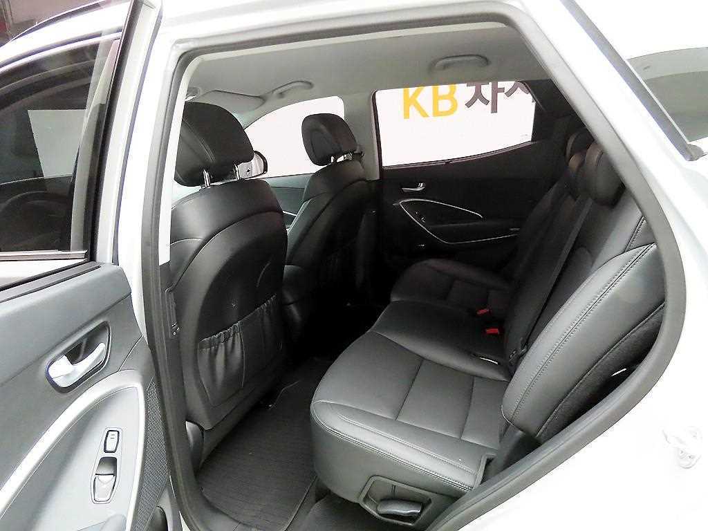 HYUNDAI Santa Fe 2015 Plateado - Importación desde Corea - HF Imports Iquique - Foto 15