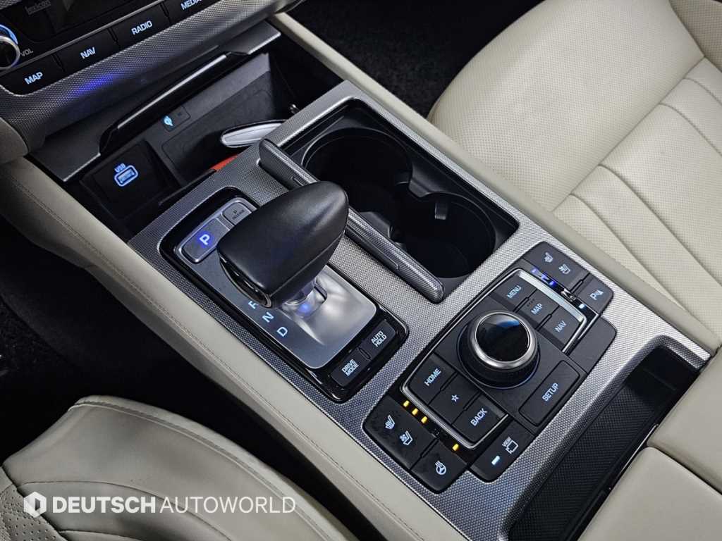 Genesis G80 - Vista 9