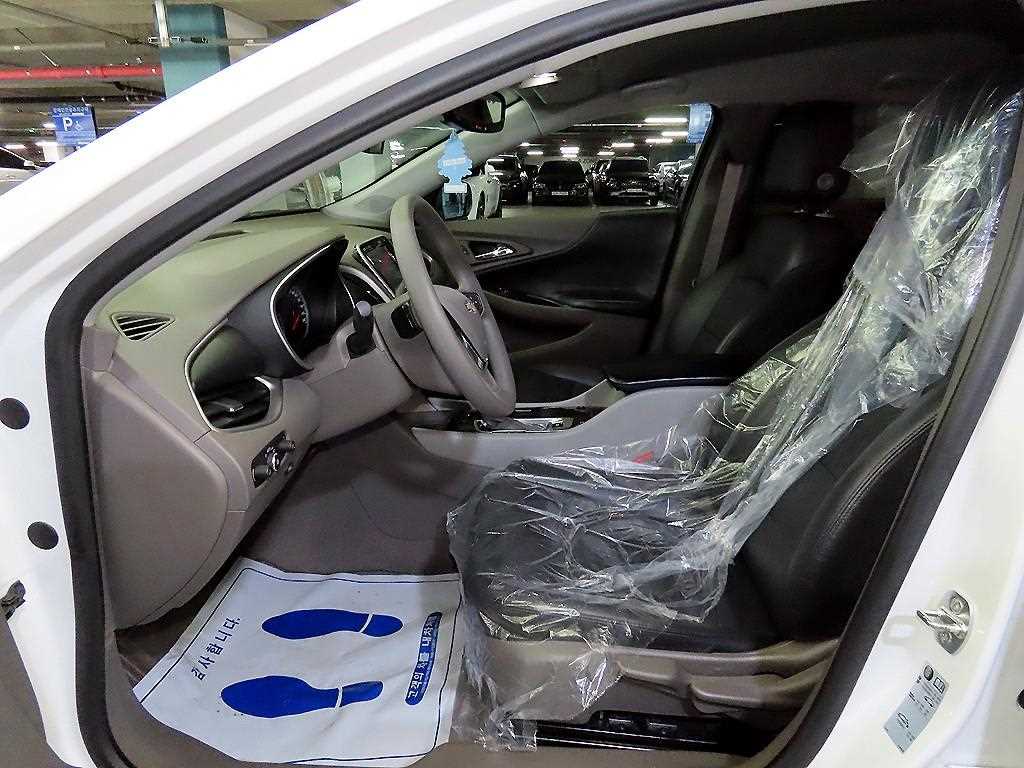 Chevrolet Malibu - Vista 6