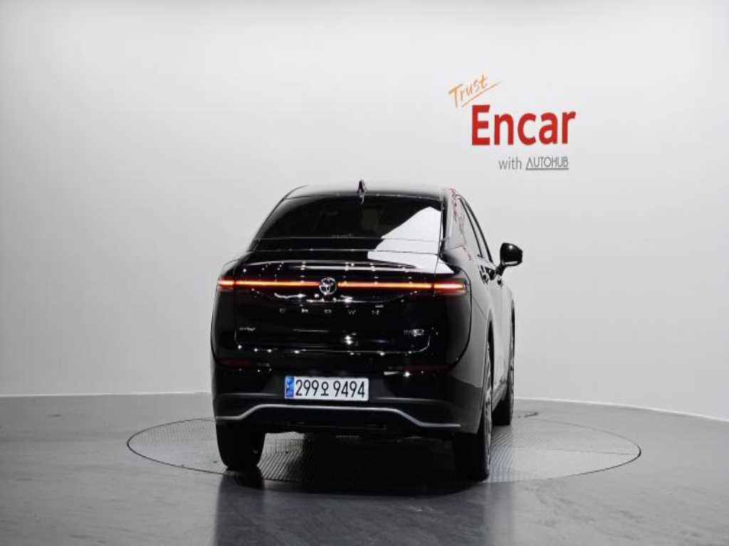 Toyota Crown - Vista 4