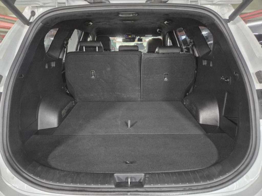 HYUNDAI Santa Fe - Vista 5