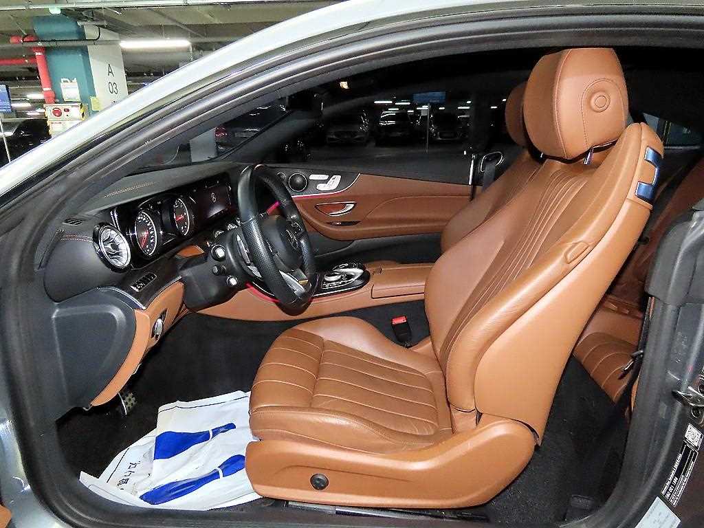 Mercedes Benz E class - Vista 6